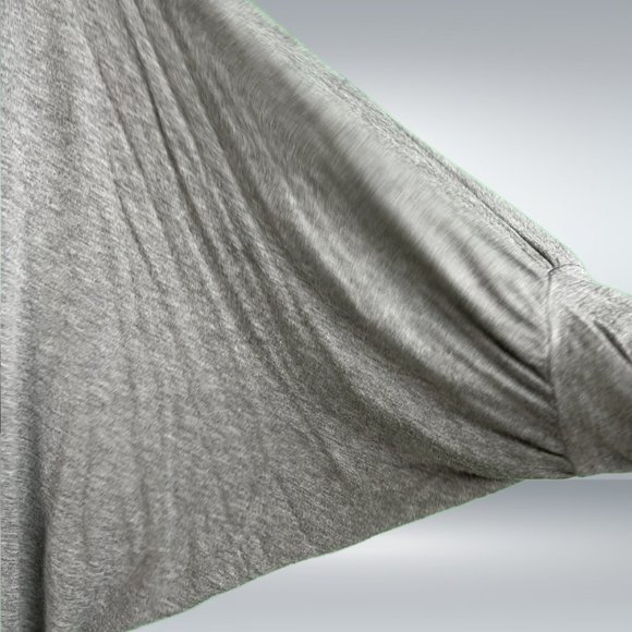 BKE heathered grey batwing tunic top with mesh lace front without lining. - Picture 4 of 6